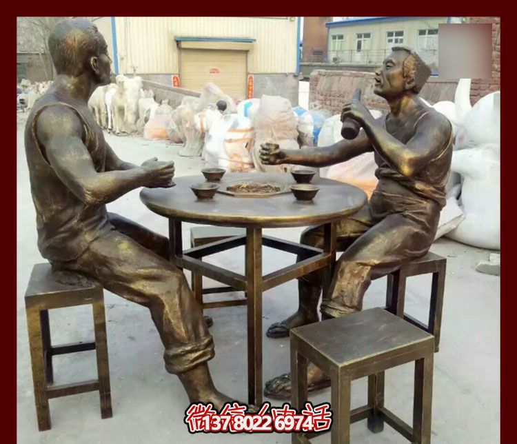 傳承文化，融入雕塑，銅雕人物給你一個(gè)古典的庭院別墅