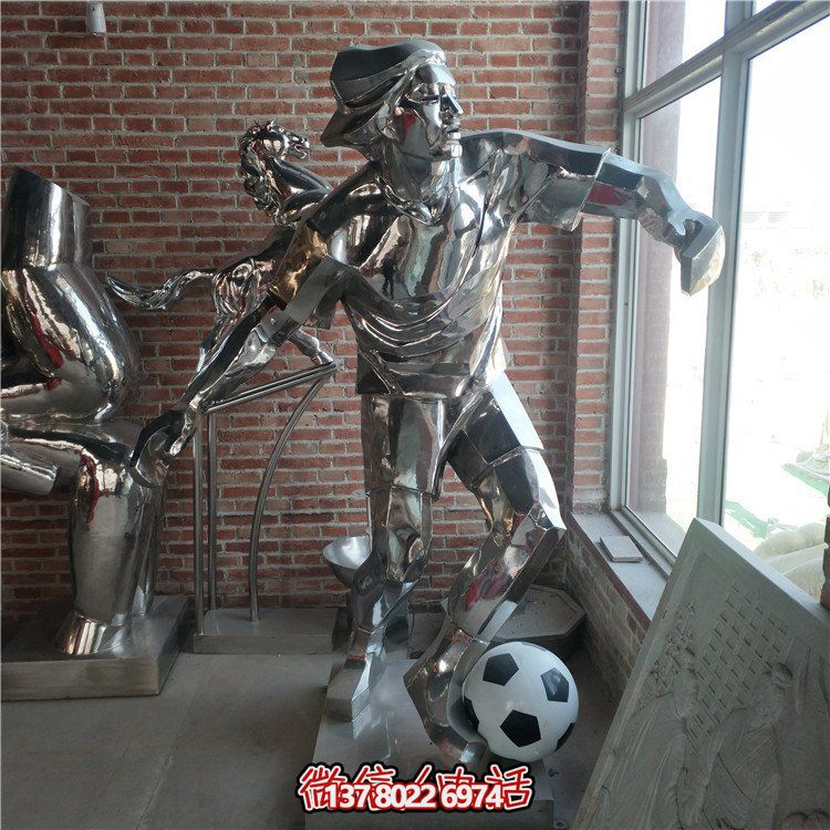 大型不銹鋼雕塑，打造精神堡壘，點(diǎn)亮文化街景觀