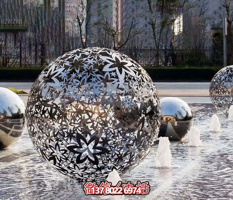 不銹鋼噴泉球雕塑，創意點亮廣場