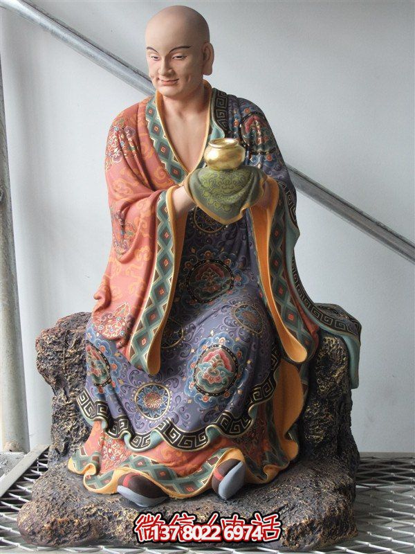 玻璃鋼制大型彩繪景觀(guān)十八羅漢雕塑 玻璃鋼制大型彩繪景觀(guān)十八羅漢雕塑