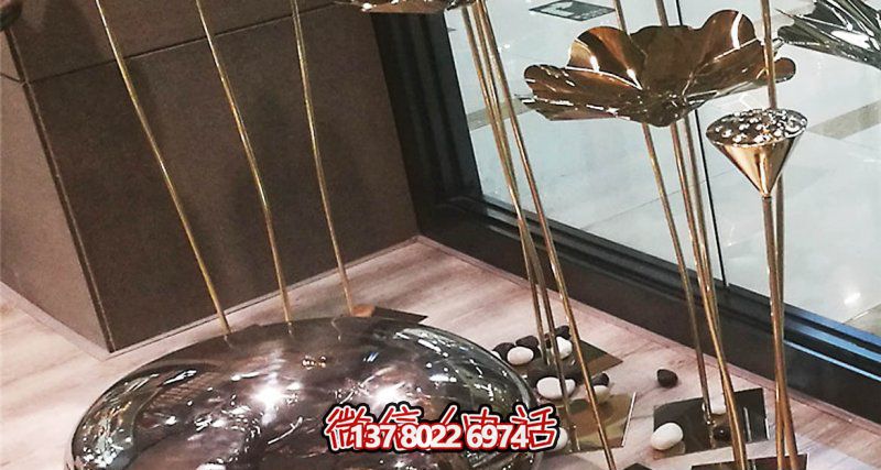 室內裝飾蓮蓬雕塑，用不銹鋼鵝卵石點綴